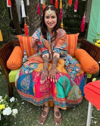 review-Ravi Mehandi Art