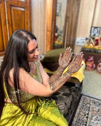 review-Ravi Mehandi Art