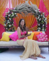 review-Ravi Mehandi Art