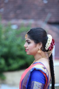 review-Artistry by Priya Baliga
