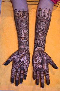 review-image-0-Harshita Mehendi Artist 