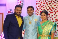review-Anchor Sid J