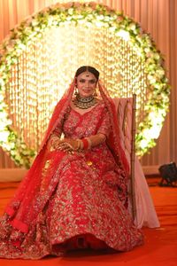 review-Hair and Makeup by Yashika
