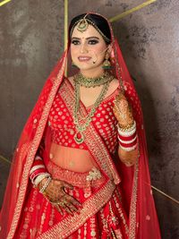 review-Hair and Makeup by Yashika