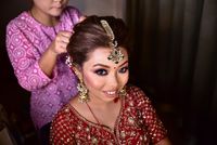 review-Hair and Makeup by Yashika