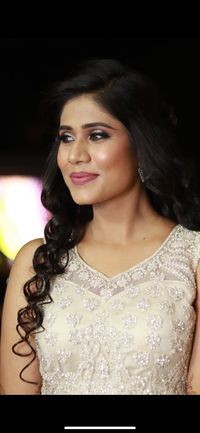 review-Divya Kukreja Makeup and Hair