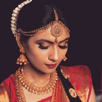 review-Makeup by Shruti Venkatesh
