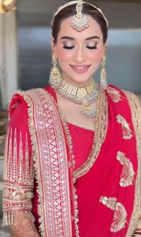 review-Makeup by Naina Goel