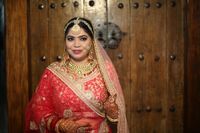 review-Dream Makeovers by Kavya