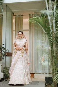 review-Anamika Khanna