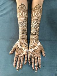 review-image-0-Pushpa Mehndi Arts