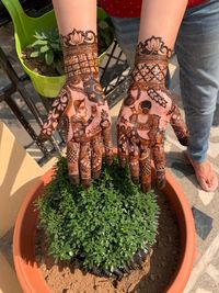review-Monu Gupta Mehandi Art