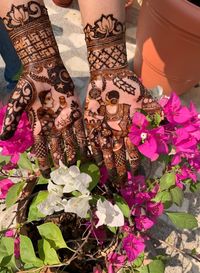 review-Monu Gupta Mehandi Art
