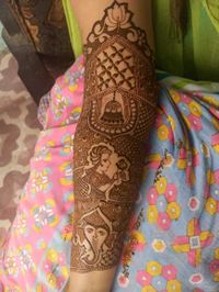 review-Monu Gupta Mehandi Art