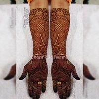 review-Charmi Goswami Mehendi Artist