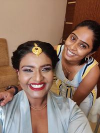 review-Makeoverxpress - MOXSA