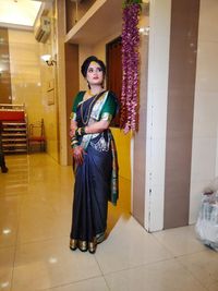 review-Pooja Powar Makeovers