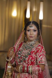 review-Glimz and Gloss by Jyoti Bhatia