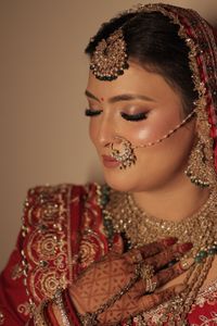 review-Glimz and Gloss by Jyoti Bhatia