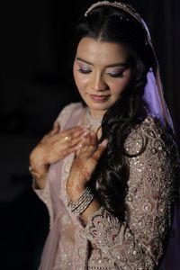 review-Glimz and Gloss by Jyoti Bhatia