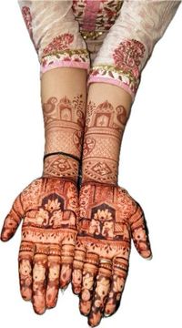 review-image-0-Dhrumi Vadhan Mehendi Artist