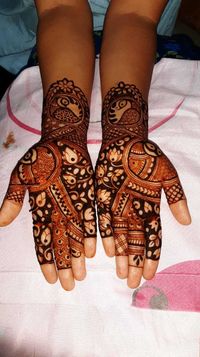 review-Dhrumi Vadhan Mehendi Artist