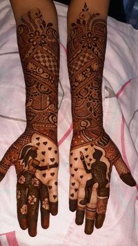 review-Dhrumi Vadhan Mehendi Artist