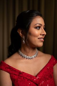 review-Makeovers by Meenu Jain