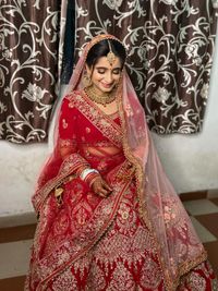 review-Makeovers by Meenu Jain