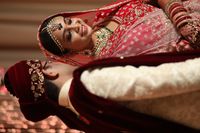 review-Makeovers by Meenu Jain