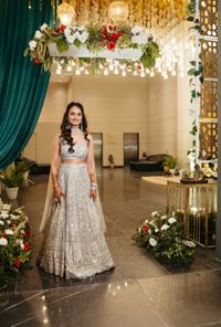 review-Makeovers by Meenu Jain