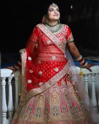 review-Makeovers by Meenu Jain