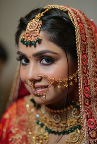 review-Makeovers by Meenu Jain