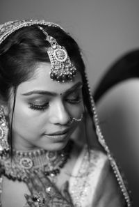 review-Makeovers by Meenu Jain