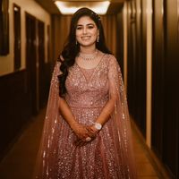 review-Makeovers by Meenu Jain