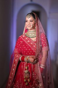 review-Makeovers by Meenu Jain