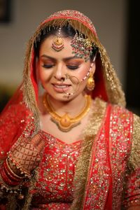 review-Makeovers by Meenu Jain