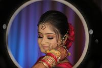 review-Makeovers by Meenu Jain