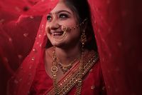 review-Makeovers by Meenu Jain