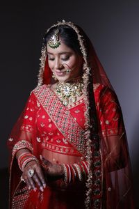 review-Makeovers by Meenu Jain