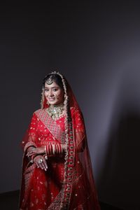 review-Makeovers by Meenu Jain