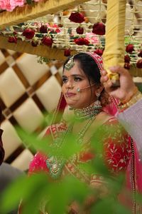 review-Makeovers by Meenu Jain