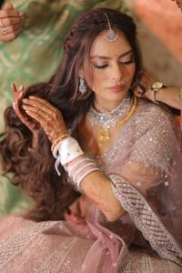 review-Makeovers by Meenu Jain