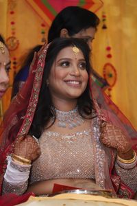 review-Makeovers by Meenu Jain