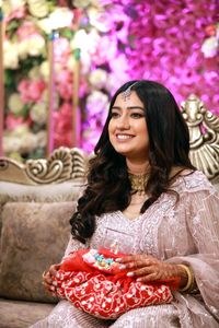 review-Makeovers by Meenu Jain