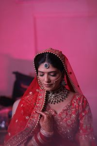 review-Makeovers by Meenu Jain