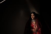 review-Makeovers by Meenu Jain