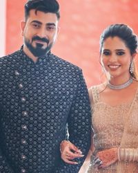 review-Makeovers by Meenu Jain