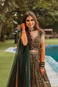 review-Makeovers by Meenu Jain