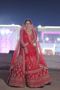 review-Makeovers by Meenu Jain